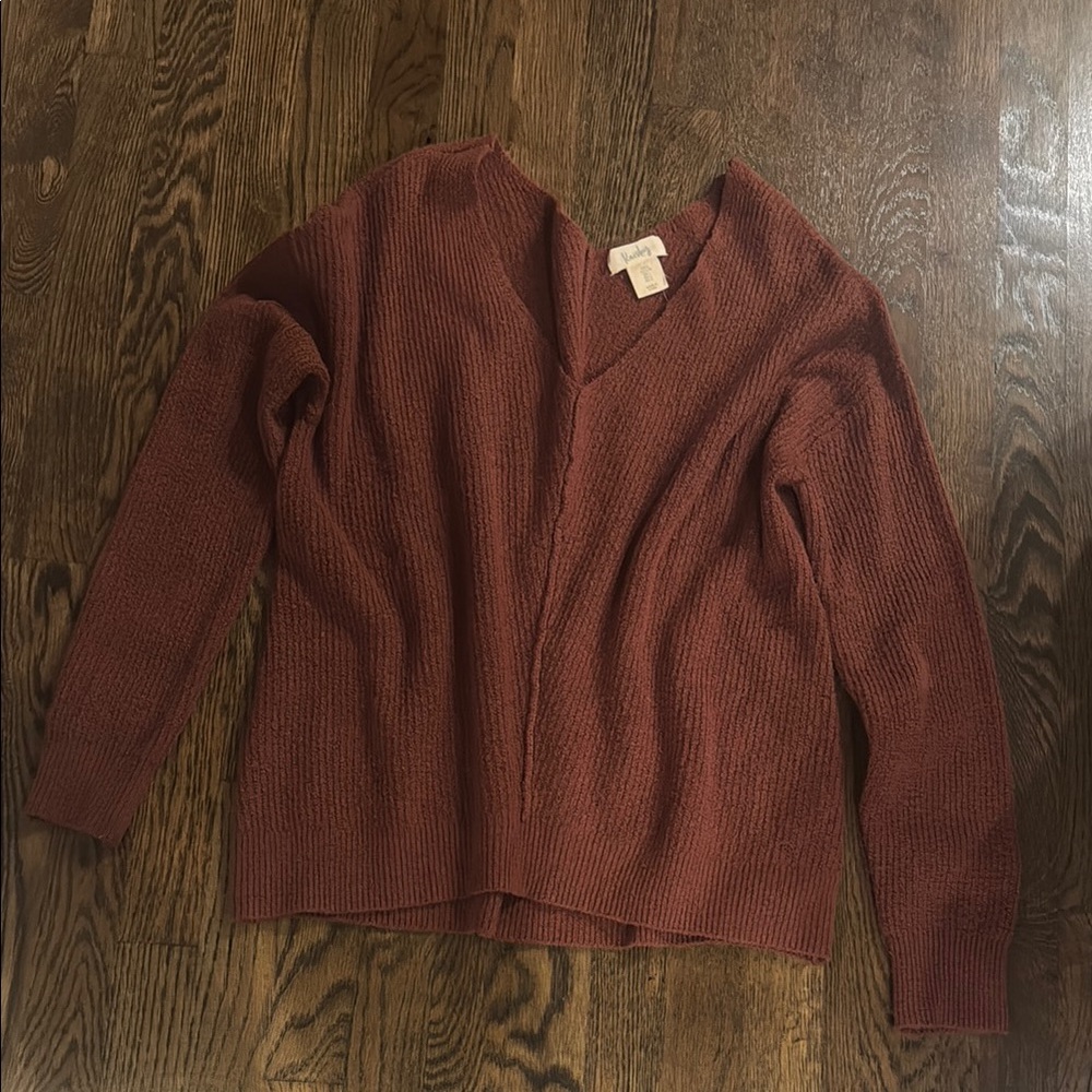 Fall V-Neck Sweater Deep Rust 🍁